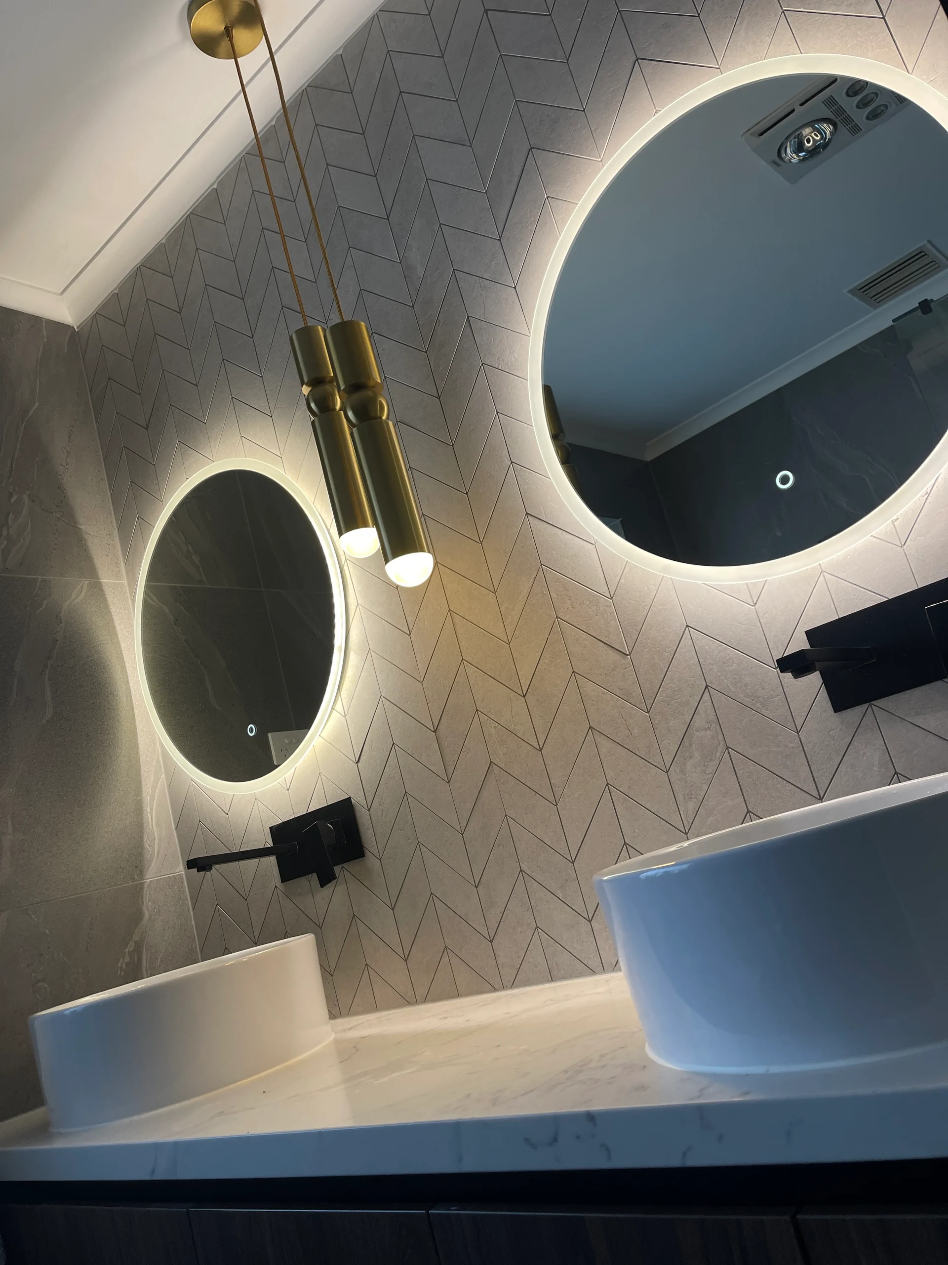 bathroom builders work in Melbourne