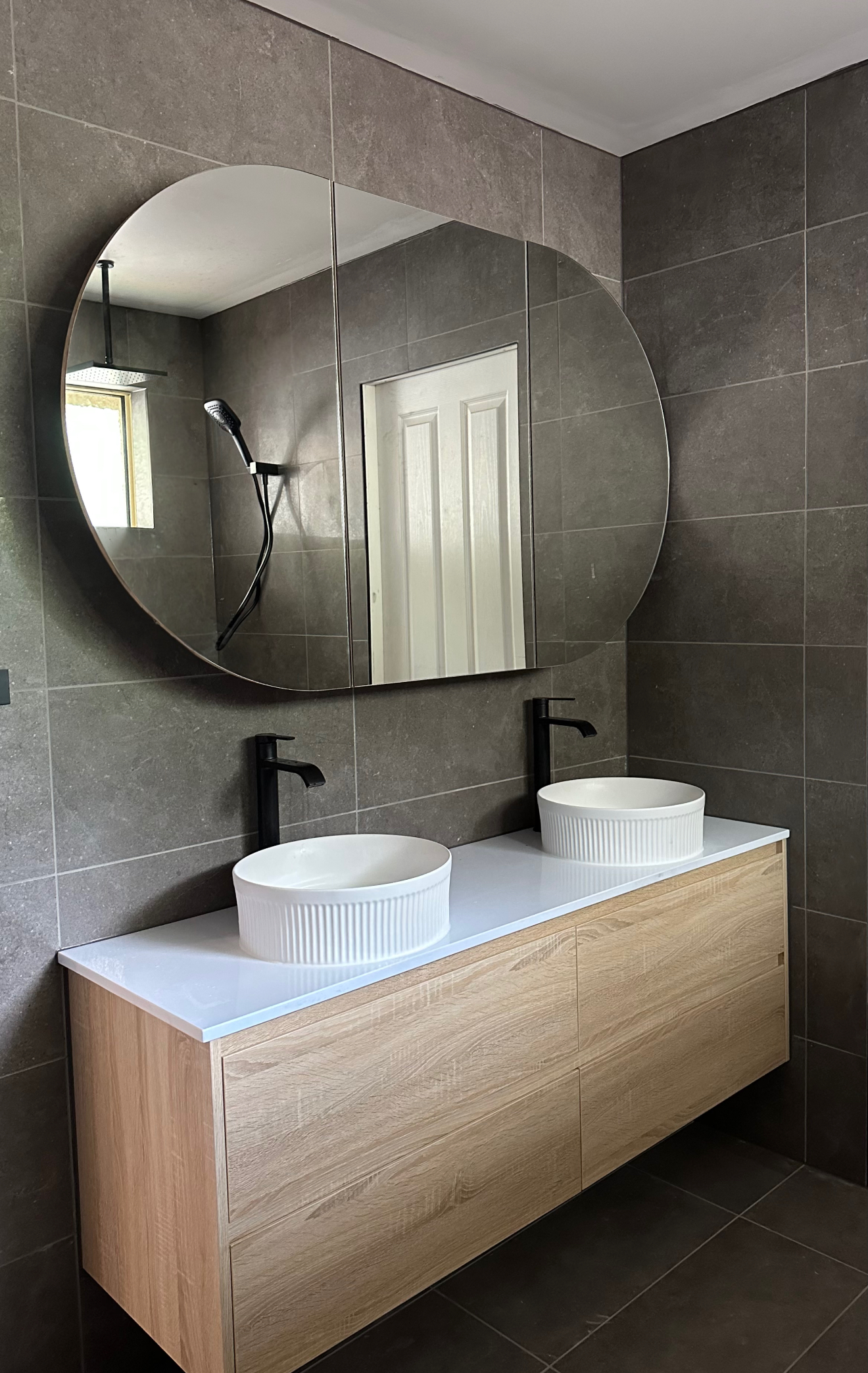 renovated bathroom in Melbourne by bathroom builders